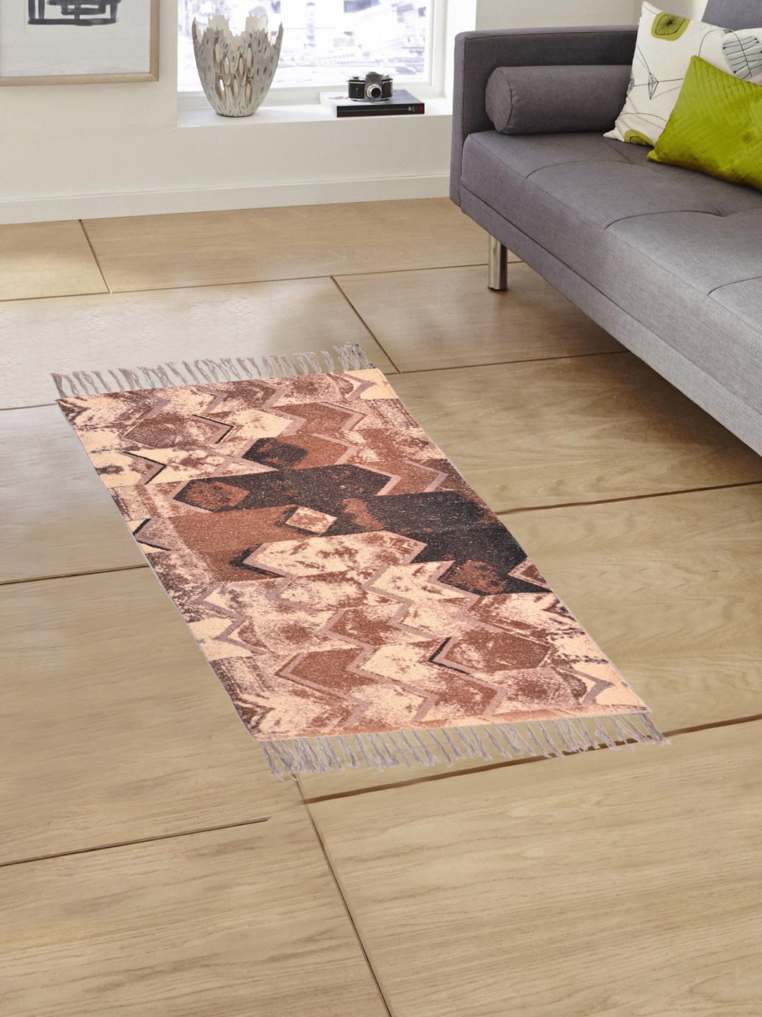 

EverHOME Brown Rectangular Printed No-Shredding Light Dhurrie