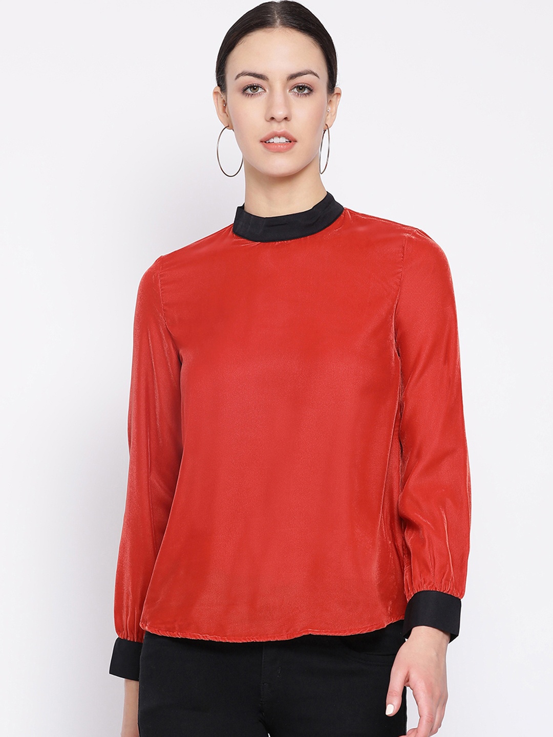 

Oxolloxo Women Orange Colourblocked Top