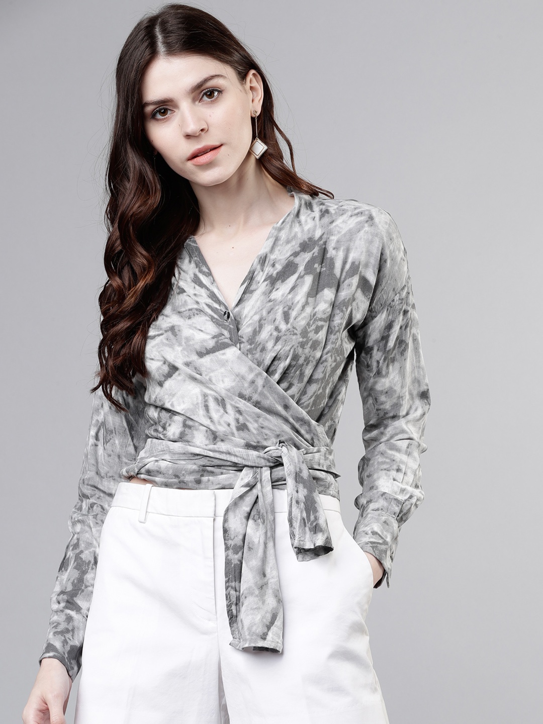 

Tokyo Talkies Women Grey Dyed Crop Wrap Top