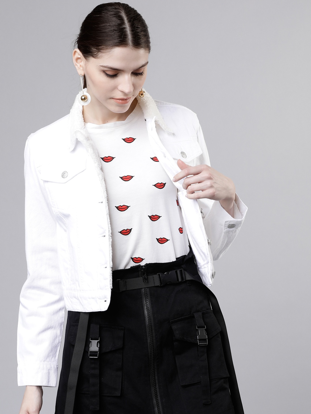 

Tokyo Talkies Women White Solid Denim Jacket