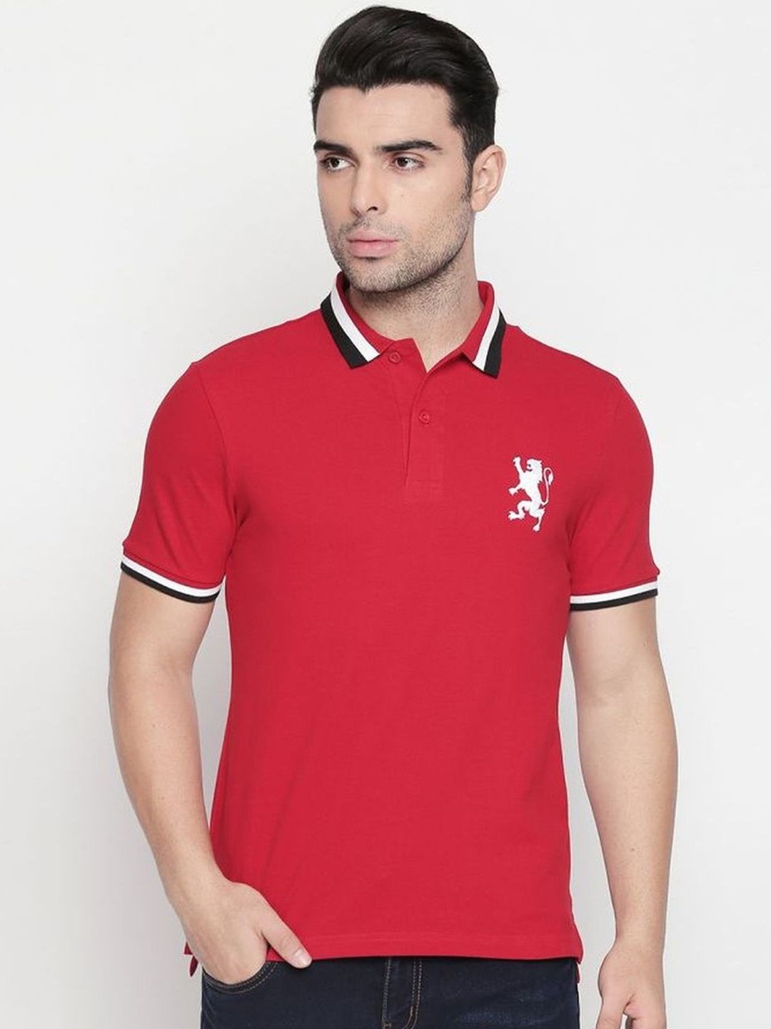 

GIORDANO Men Red Solid Polo Collar T-shirt
