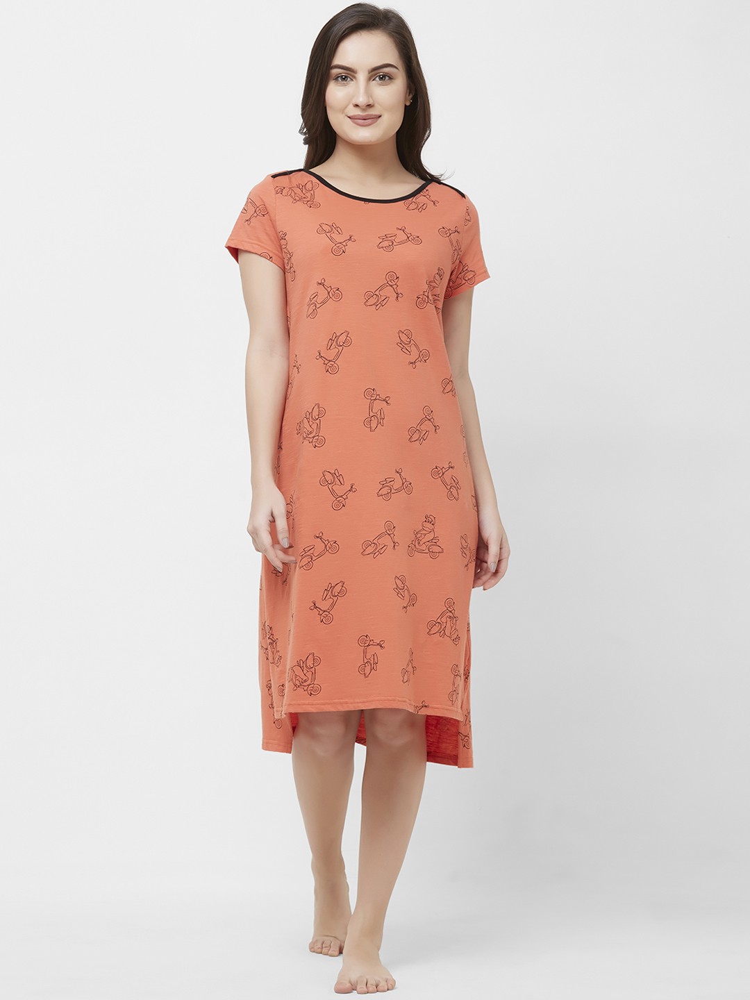 

Mystere Paris Coral Orange & Black Printed Nightdress