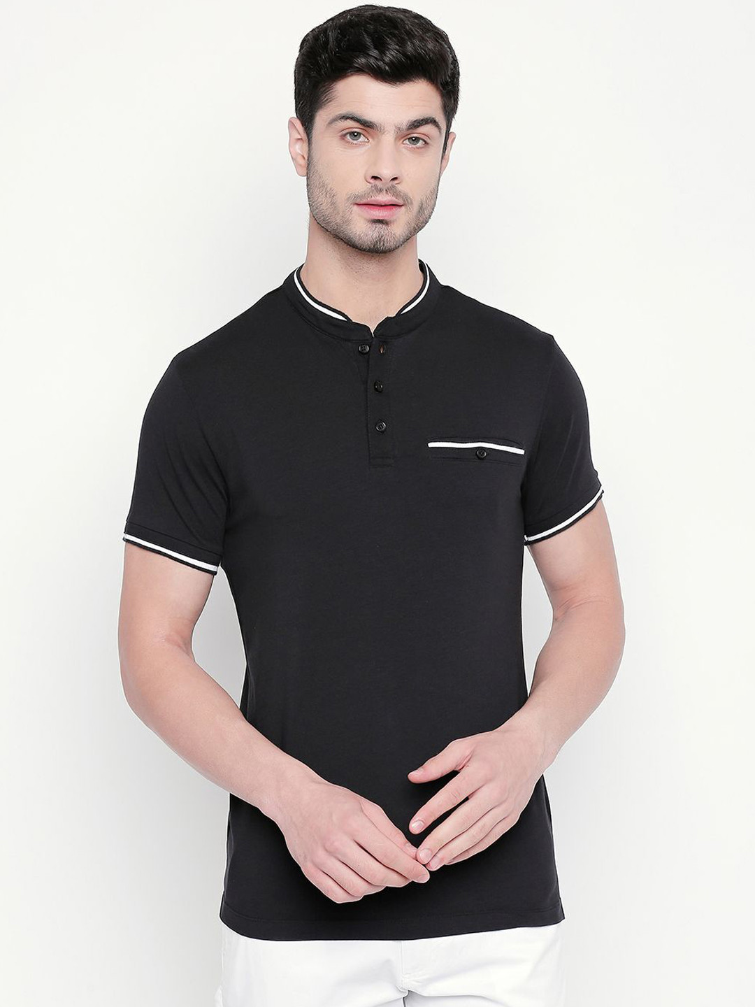 

Kenneth Cole Men Black Solid Polo Collar T-shirt