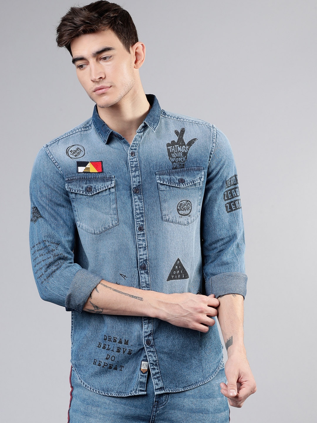 

LOCOMOTIVE Men Blue Slim Fit Faded Casual Shirt