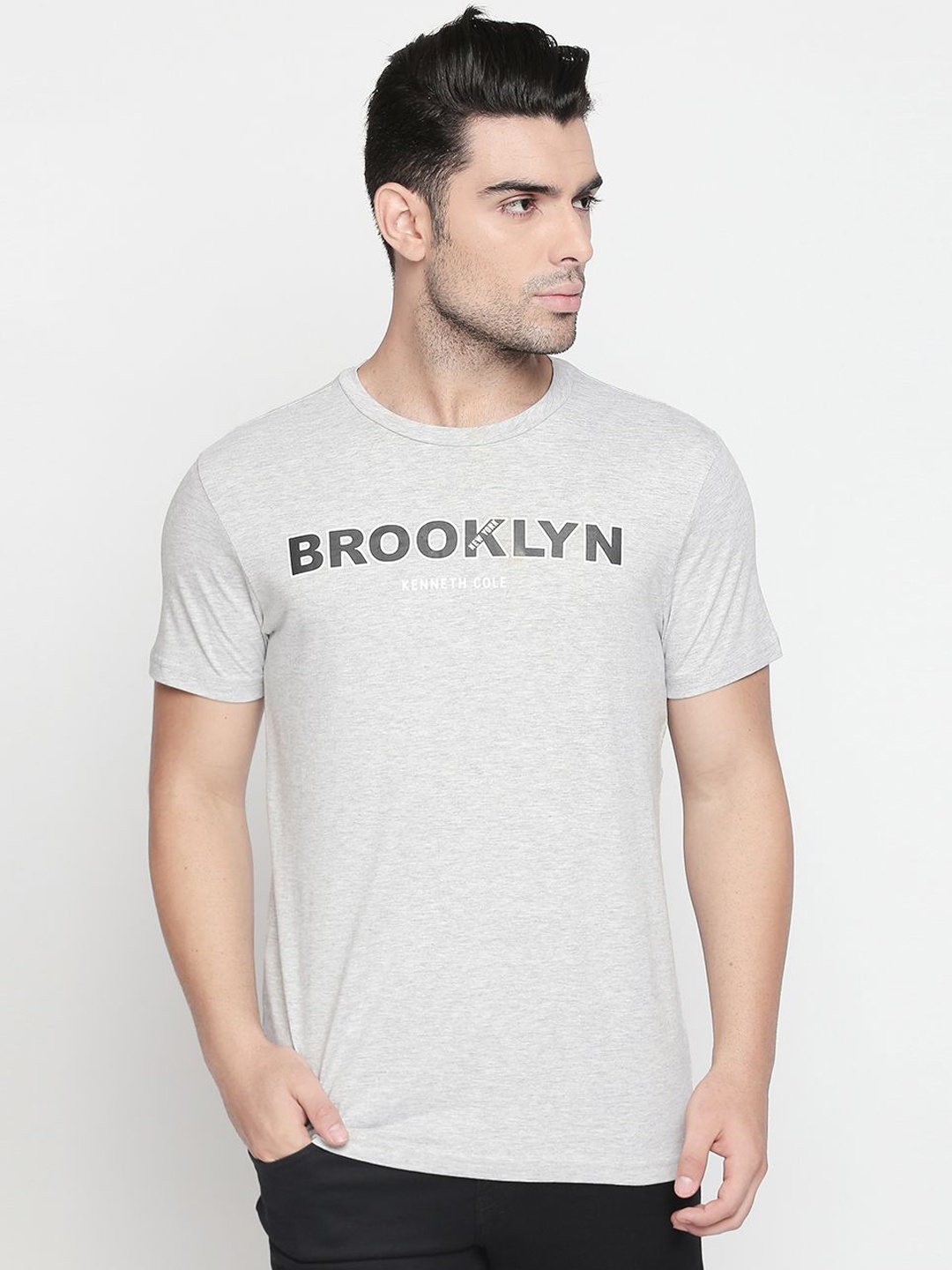 

Kenneth Cole Men Grey Printed Round Neck Pure Cotton T-shirt