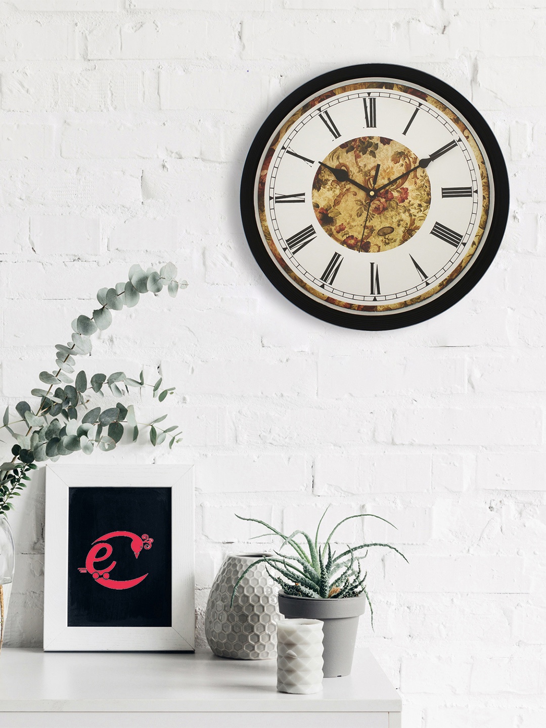 eCraftIndia Off-White & Yellow Round Printed 31 cm Analogue Wall Clock