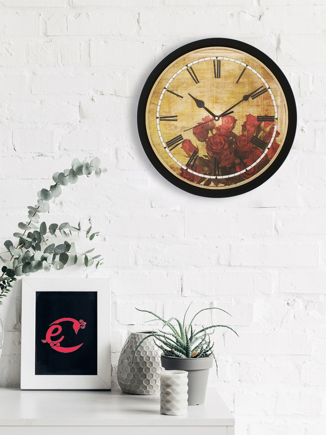 

eCraftIndia Beige Round Printed 31.75cm Analogue Wall Clock