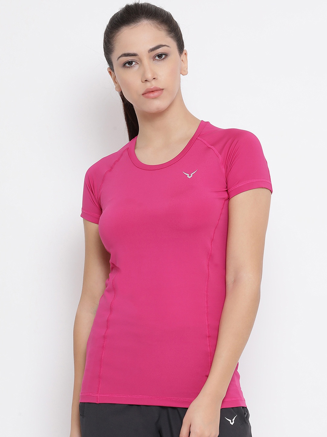 Invincible Women Magenta Solid Round Neck T-shirt
