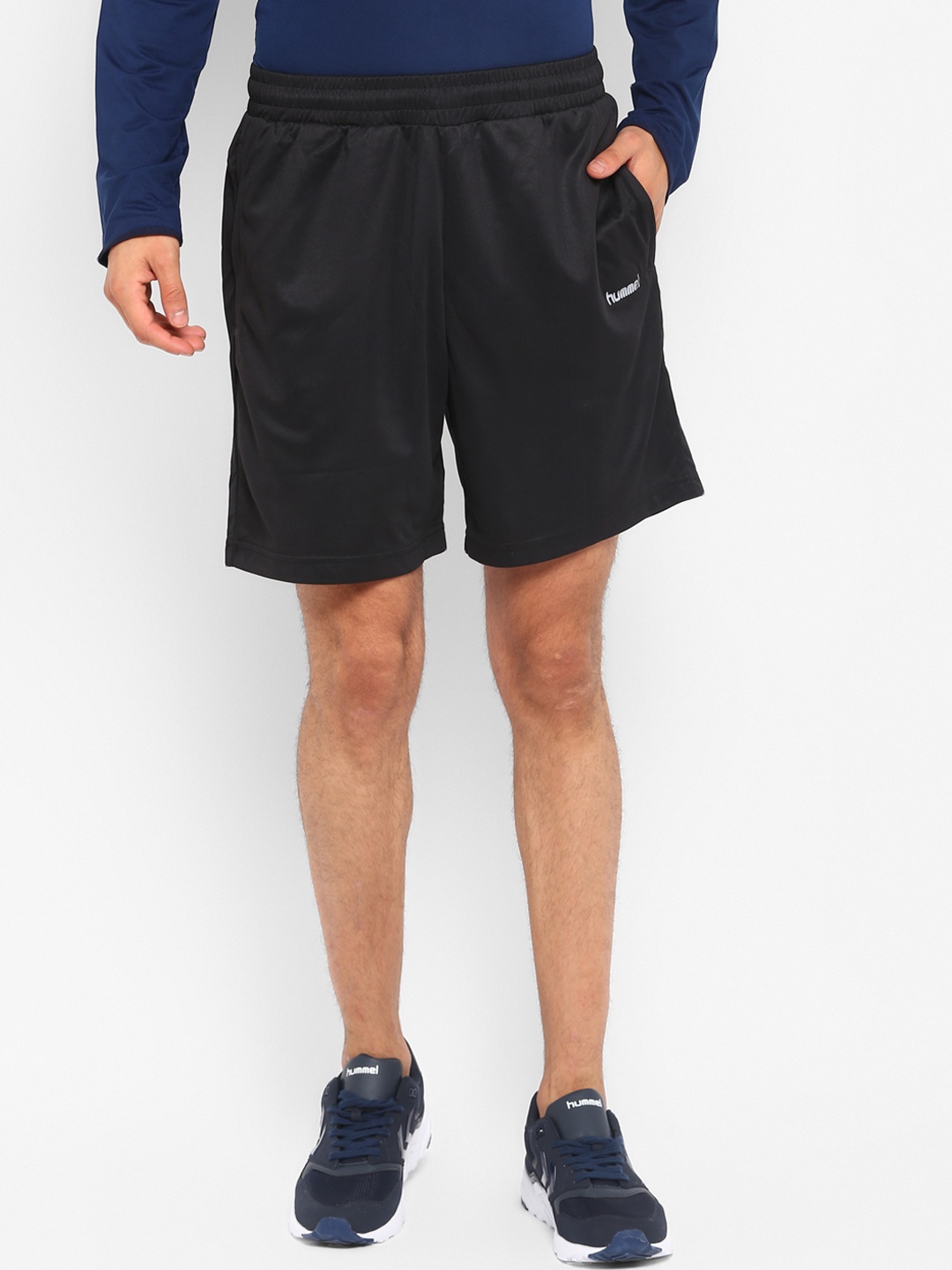 

hummel Men Black Solid Regular Fit Sports Shorts