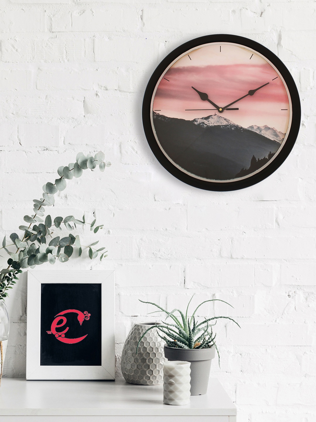 

eCraftIndia Grey & Pink Round Printed 31 cm Analogue Wall Clock