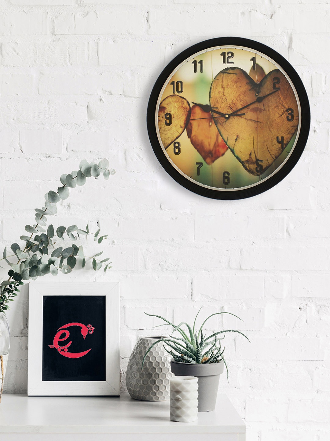 

eCraftIndia Yellow Round Printed 31 cm Analogue Wall Clock