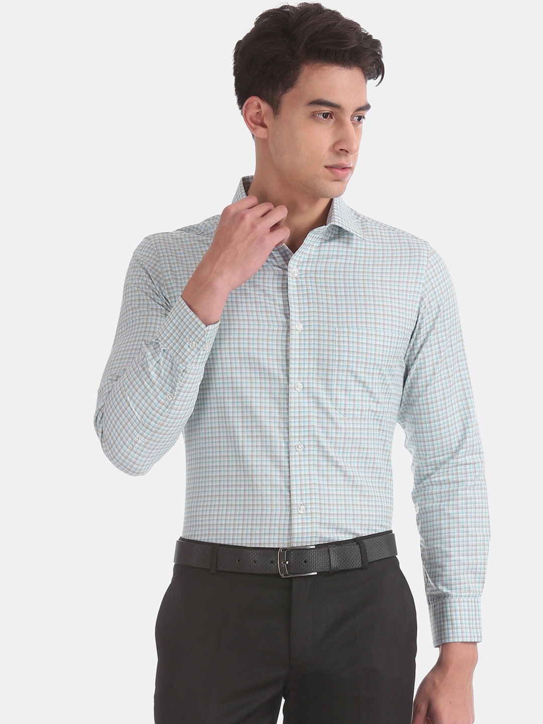 

Arrow Men Green & Blue Regular Fit Checked Formal Shirt