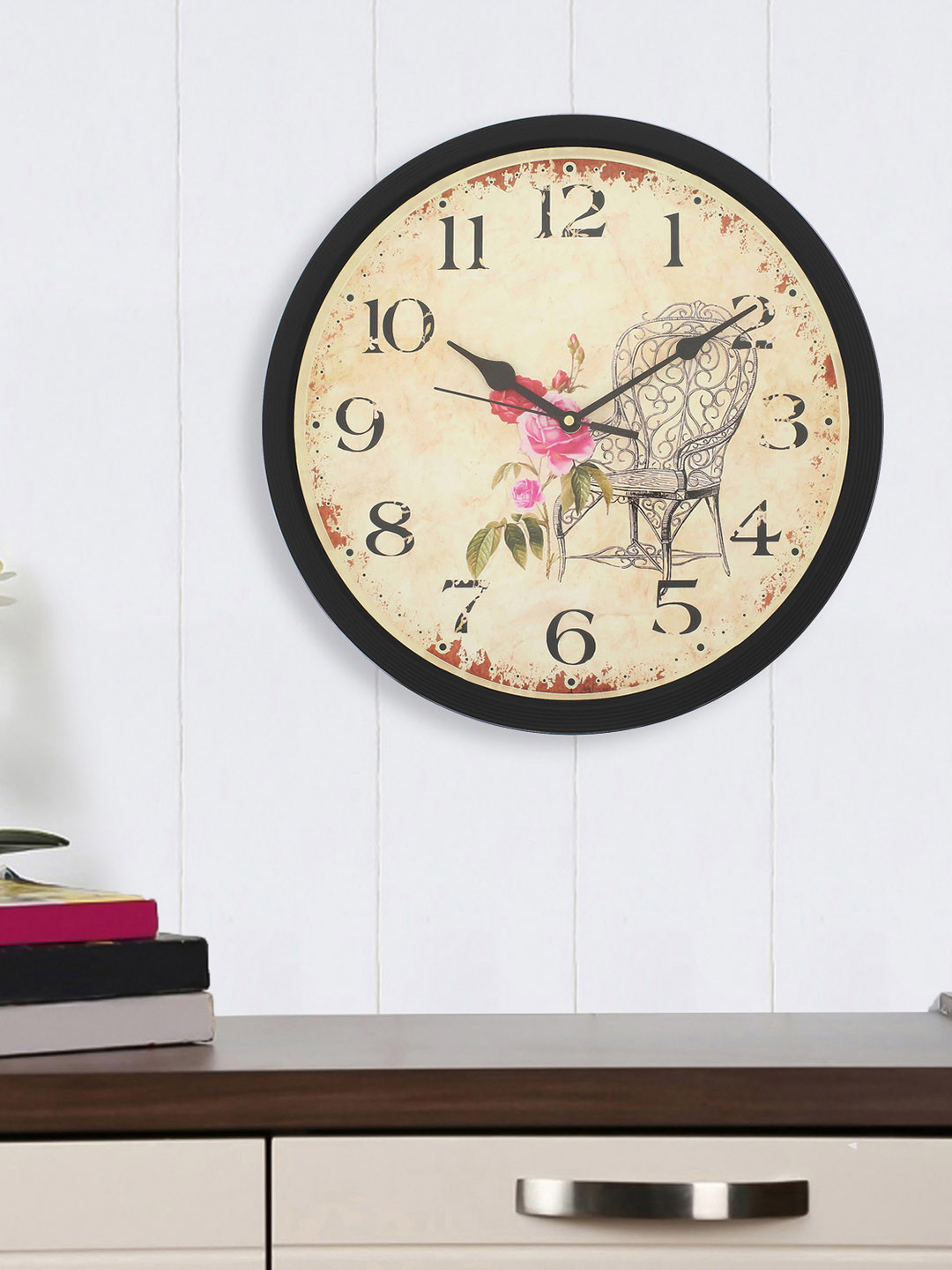 

eCraftIndia Beige Round Printed 31.75cm Analogue Wall Clock