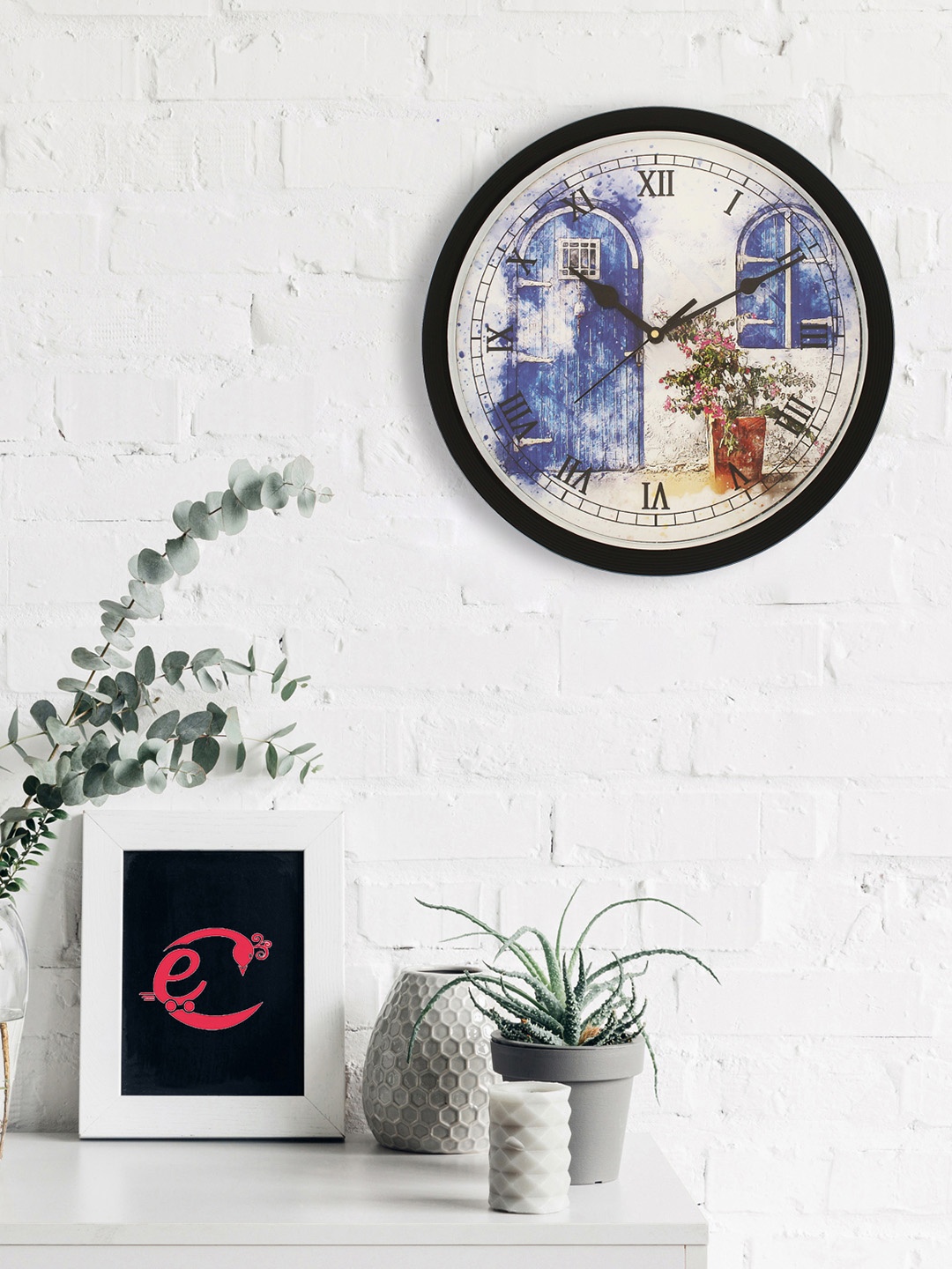 

eCraftIndia Black & White Round Printed 30 cm Analogue Wall Clock