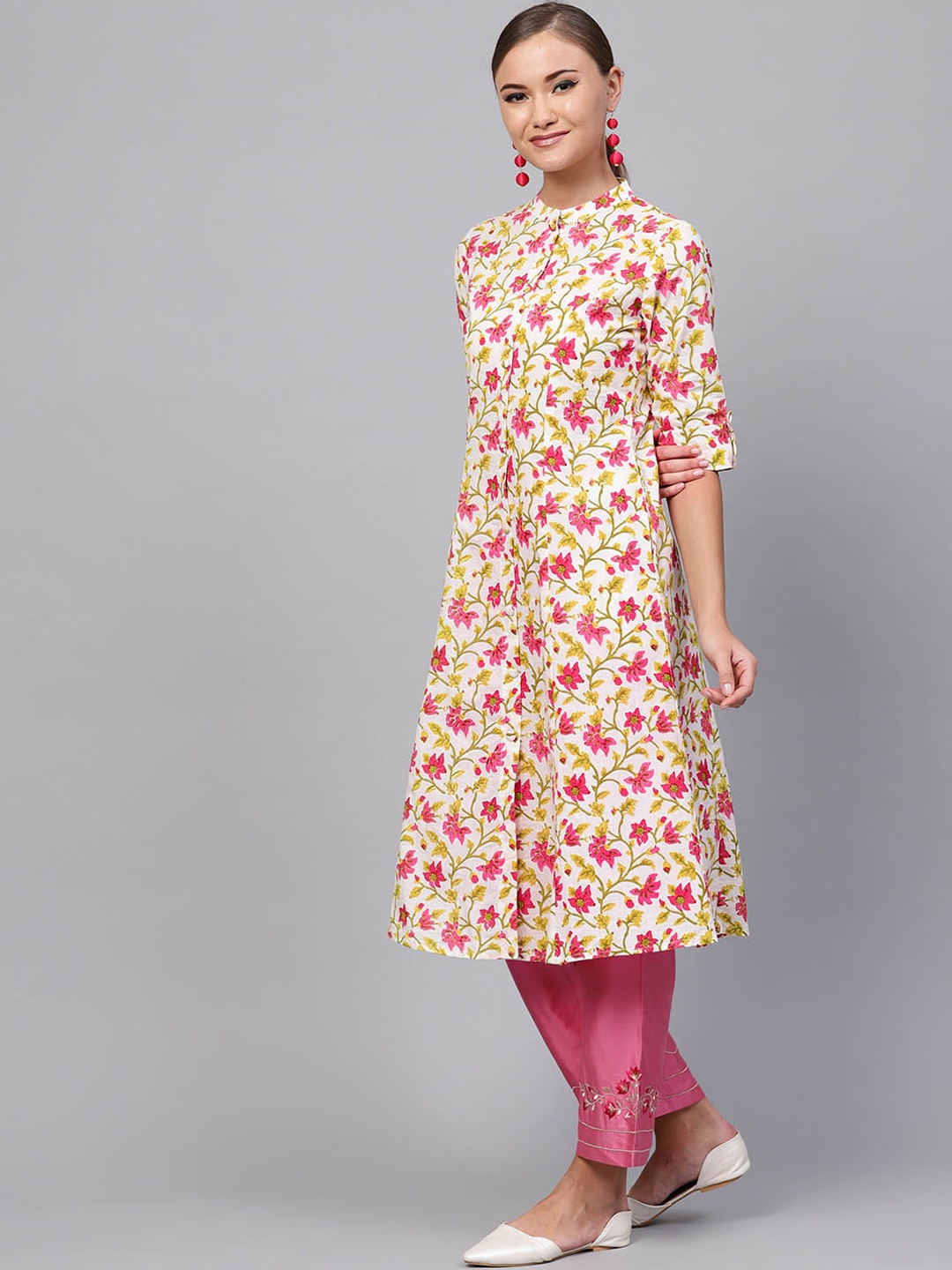 

Indo Era Women White & Pink Floral Printed A-Line Kurta