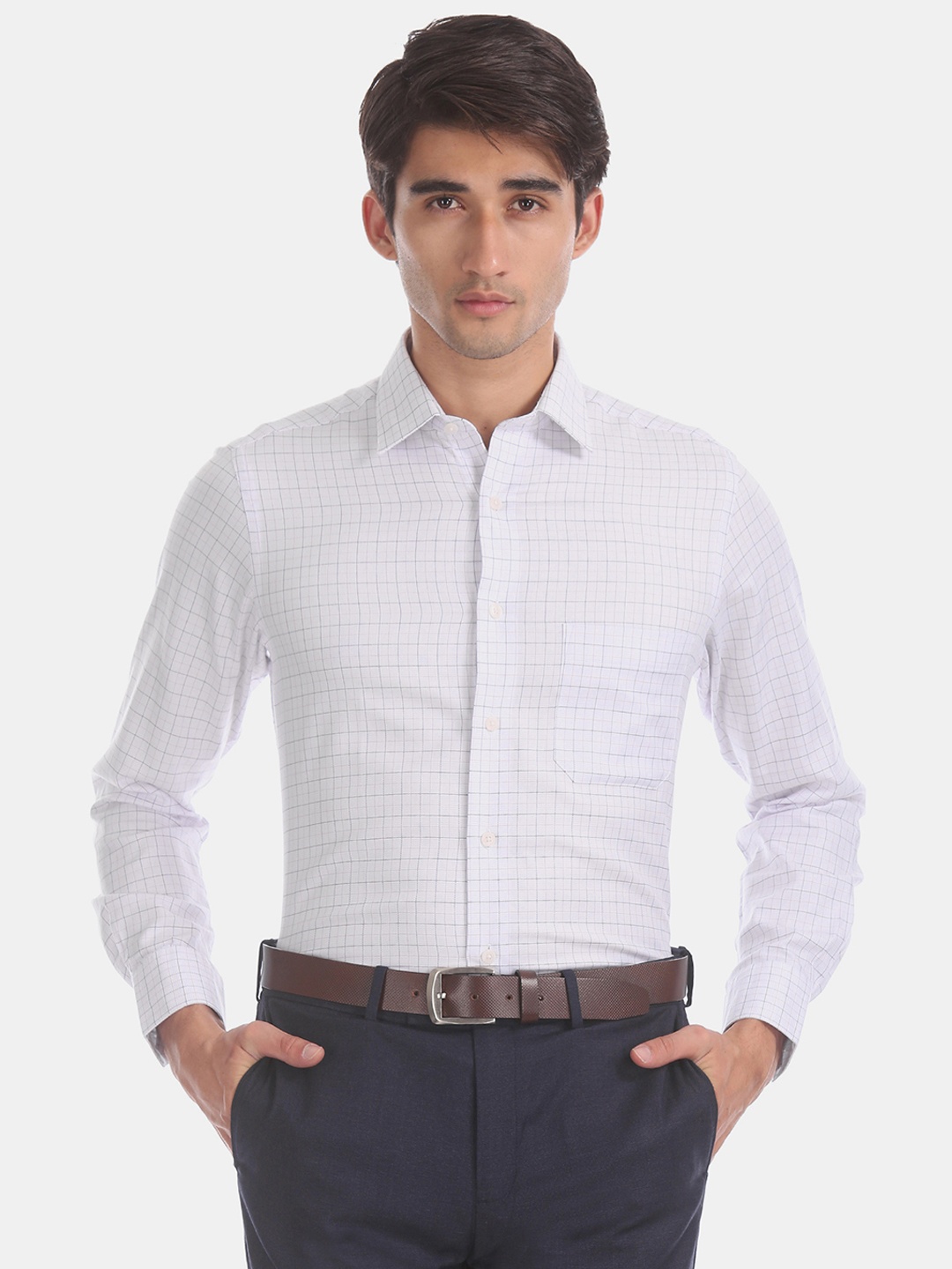 

Arrow Men White & Grey Checked Regular Fit Formal Shirt