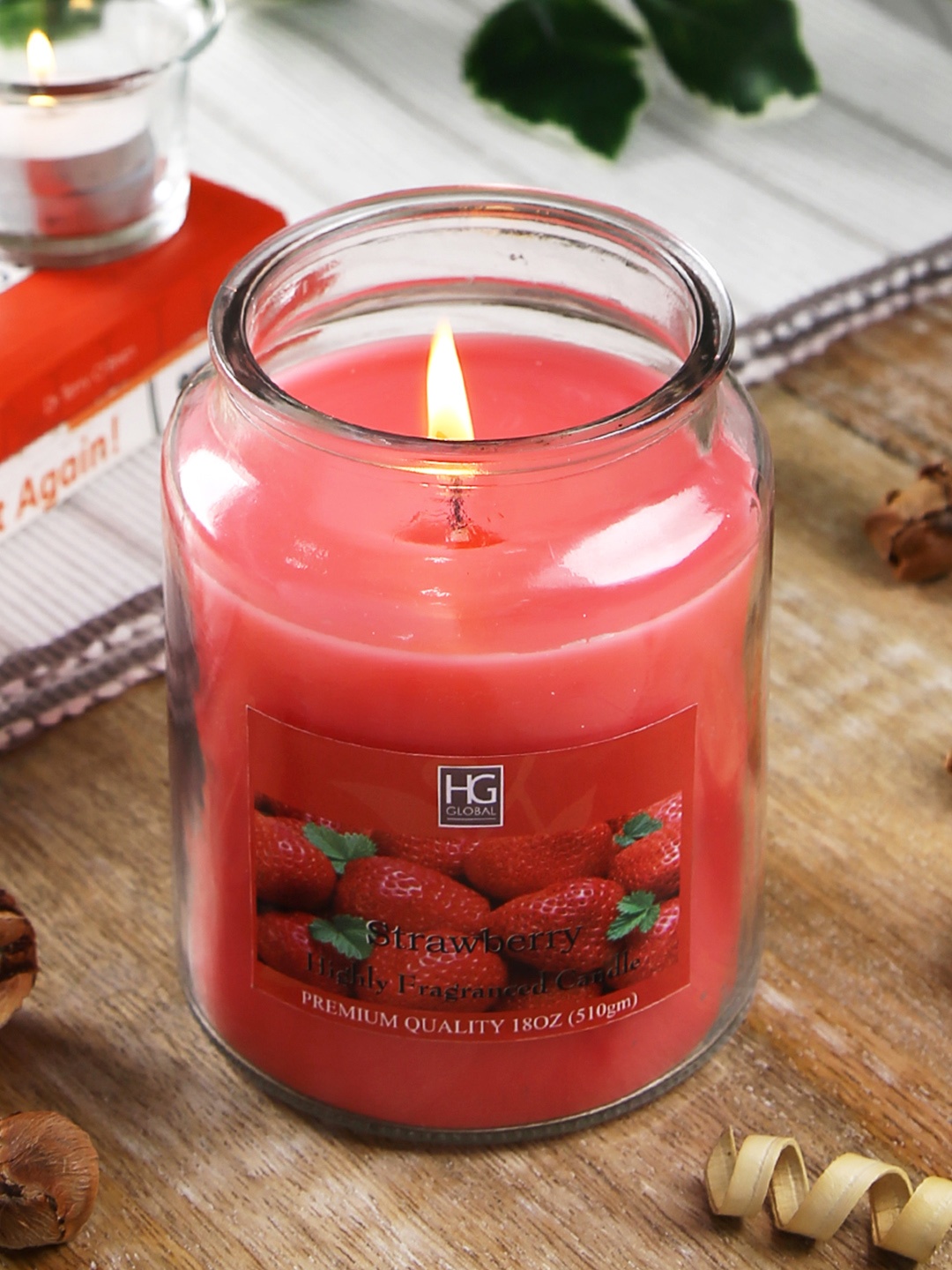 

HOSLEY Red Strawberry Scented Jar Candle 18oz