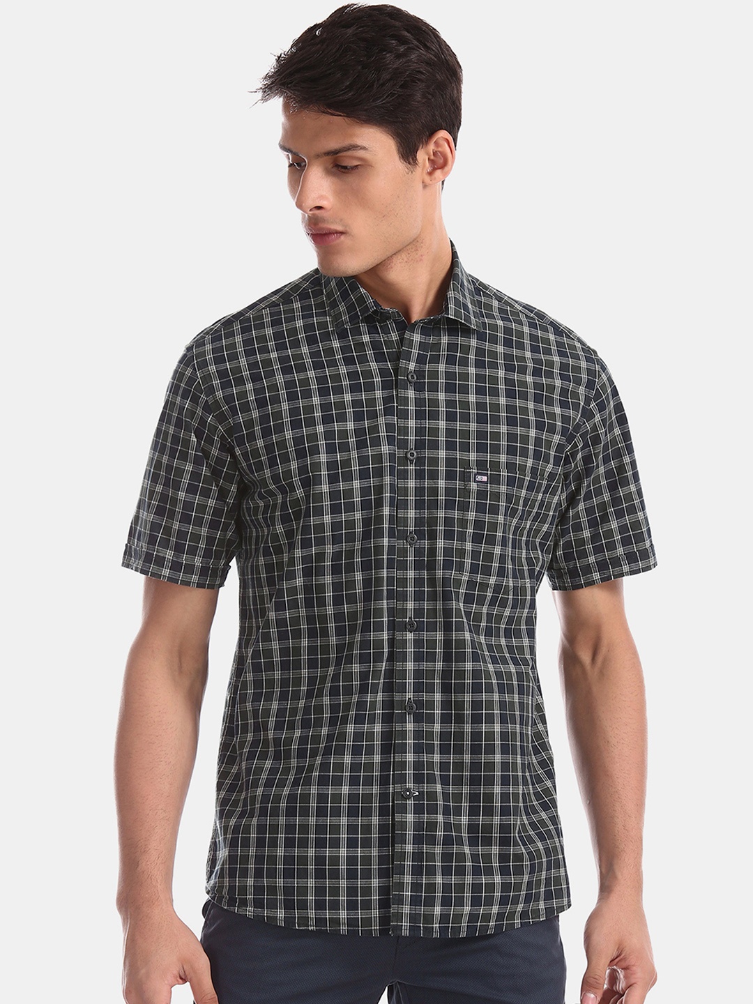 

Arrow Sport Men Green & Blue Regular Fit Checked Casual Shirt