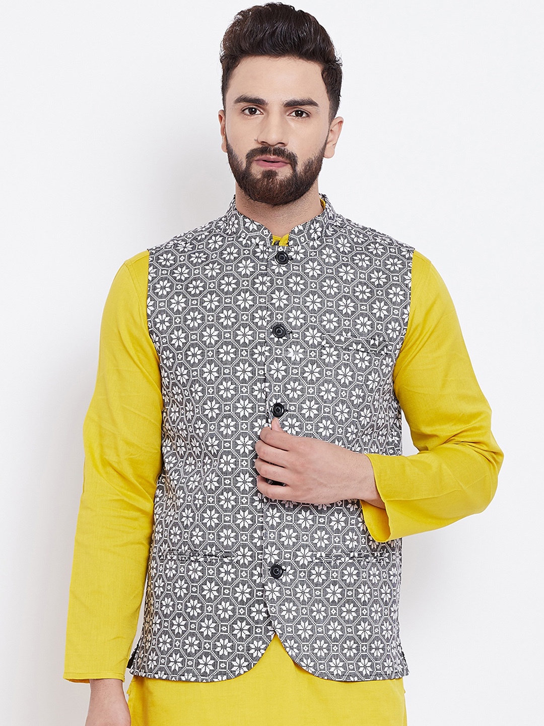 

even Men Black & White Printed Woven Nehru Jacket