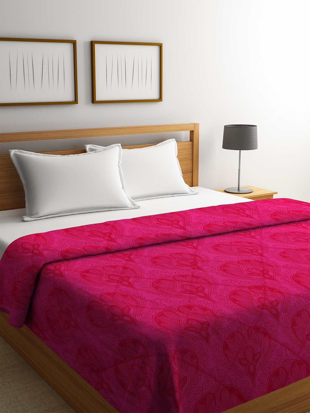 

ROMEE Pink Ethnic Motifs AC Room 210 GSM Double Bed Comforter