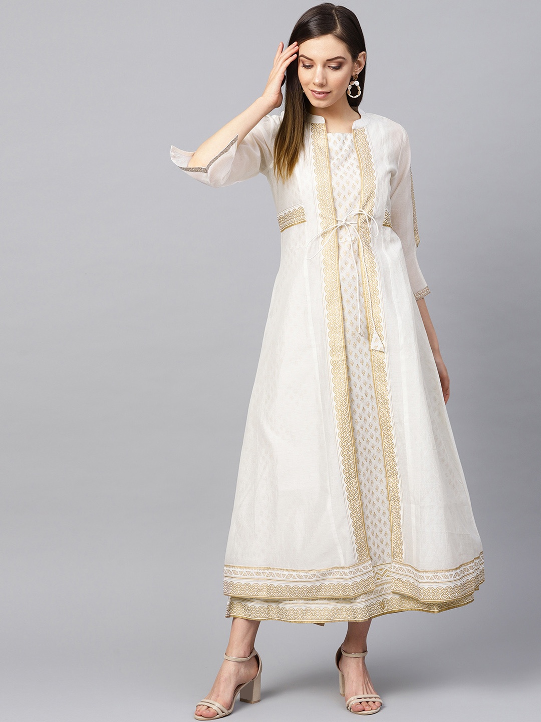 

Varanga Women Off-White & Gold-Coloured Printed A-Line Kurta