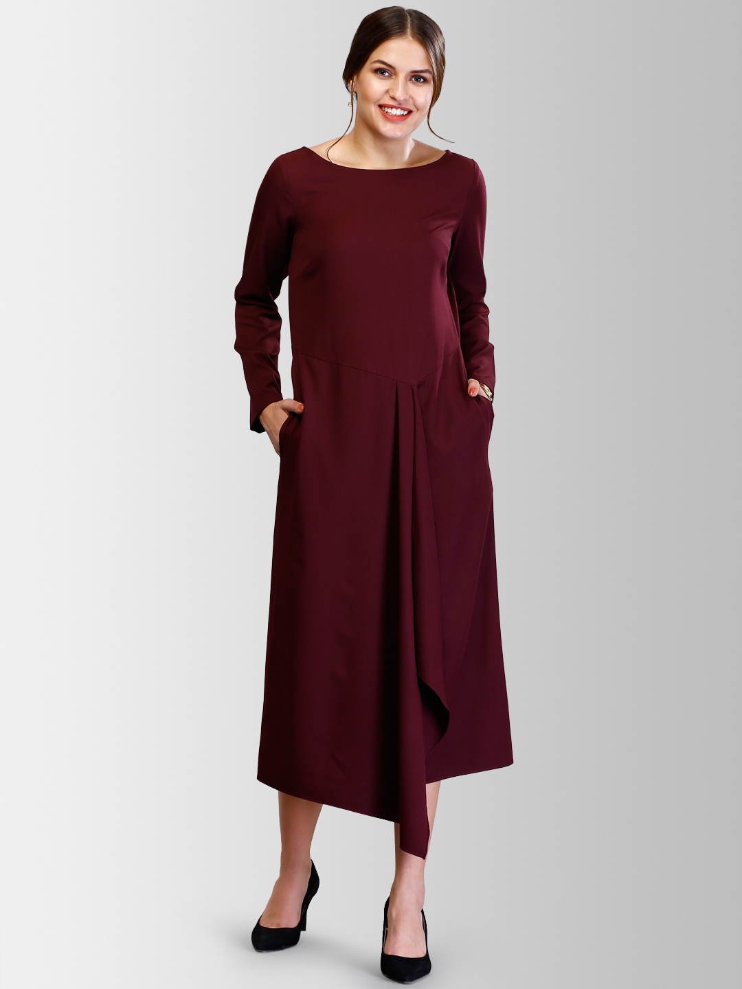 

FableStreet Women Maroon Solid Sheath Dress