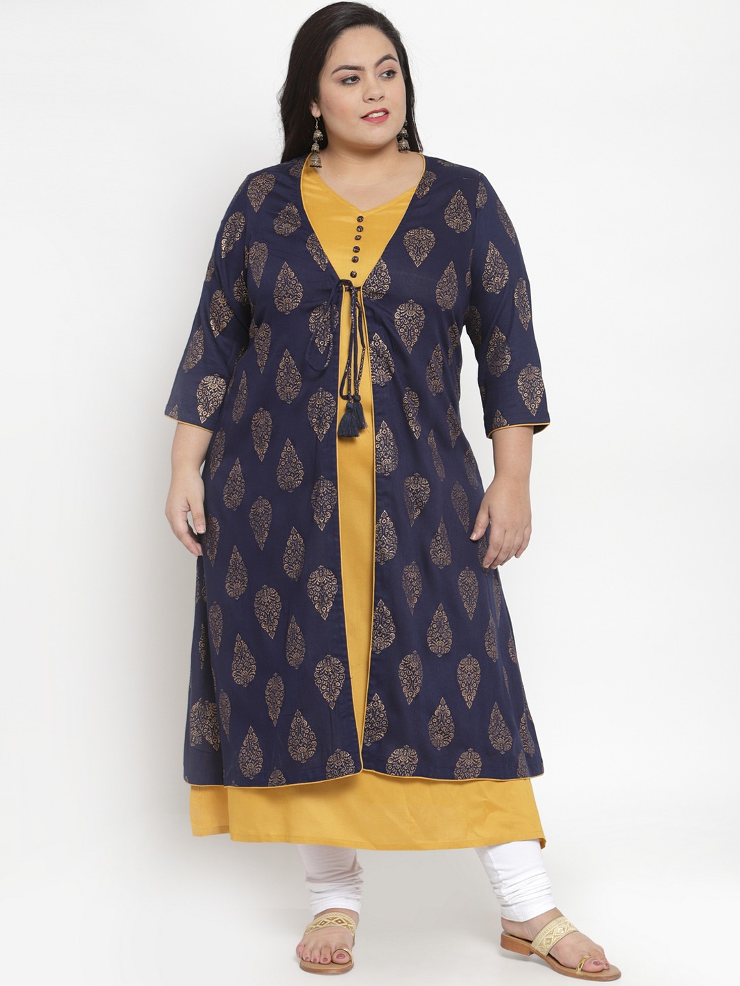 

plusS Women Navy Blue & Yellow Printed A-Line Kurta With An Ethnic Shrug