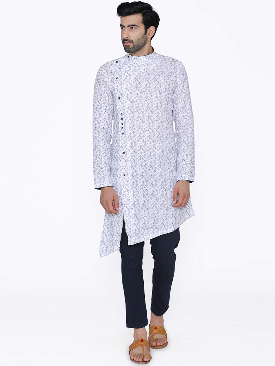 

Manyavar Men White & Blue Printed Straight Kurta