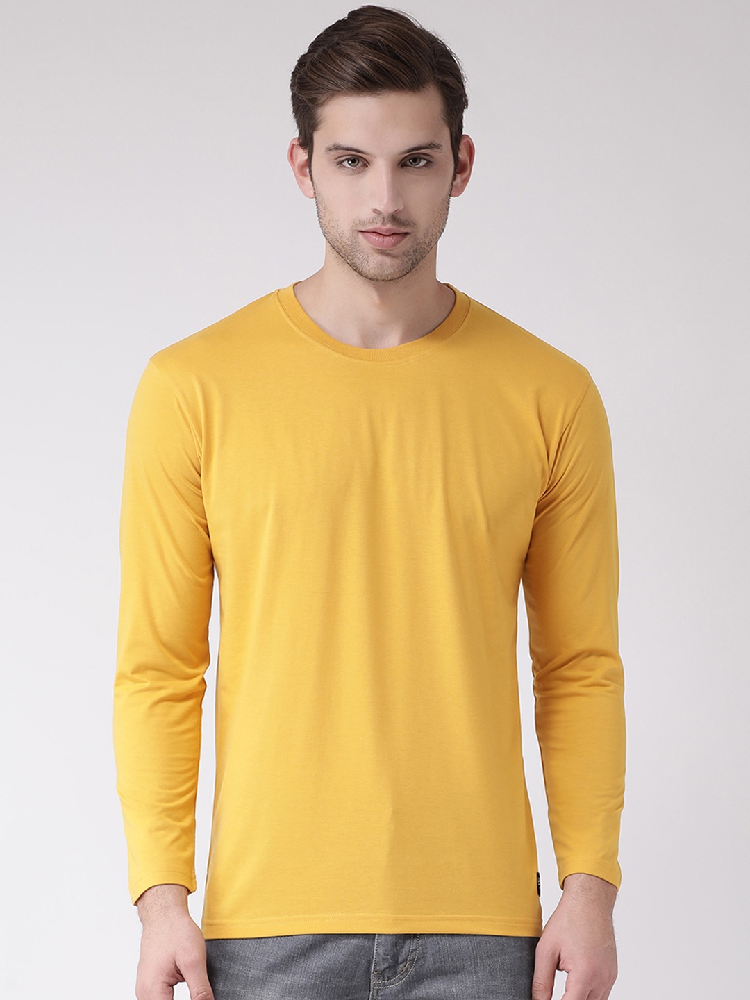 

GRIFFEL Men Yellow Solid Round Neck T-shirt
