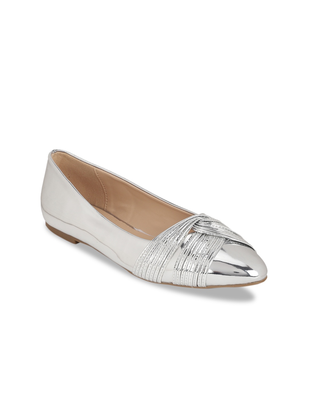 

Van Heusen Woman Silver-Toned Solid Ballerinas