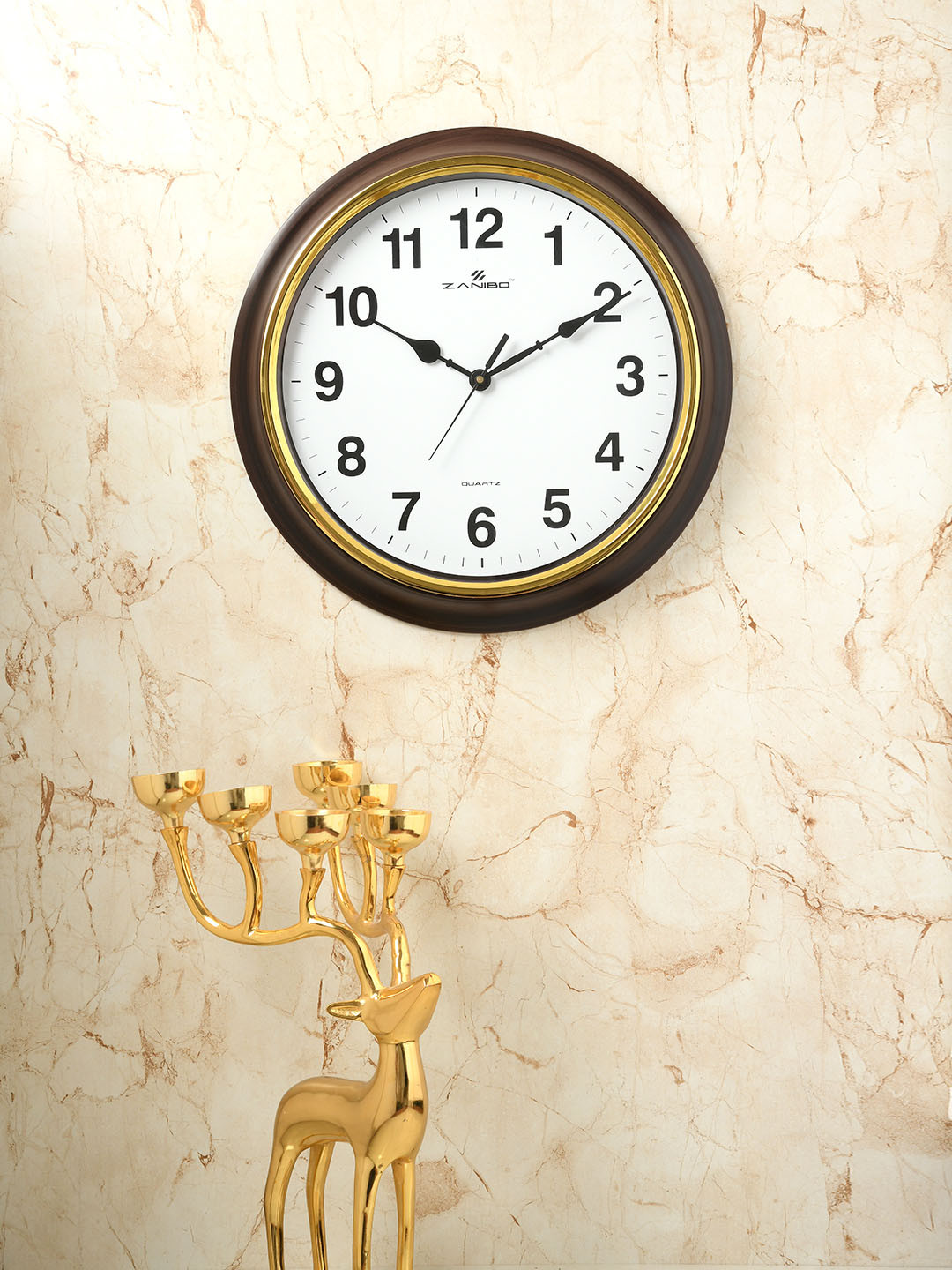 

ZANIBO White Round Solid 32 cm Analogue Wall Clock