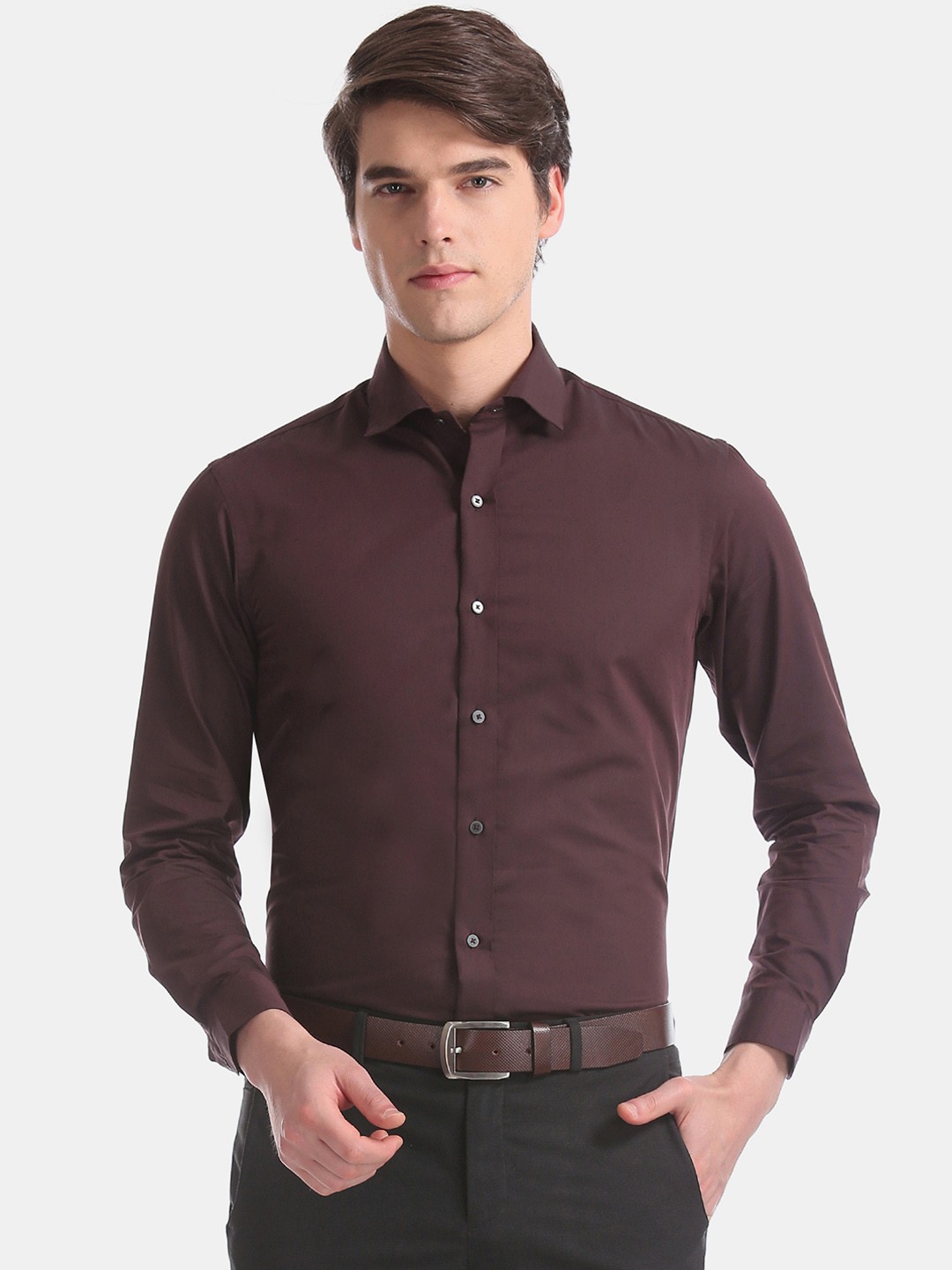 

Arrow New York Men Burgundy Skinny Fit Solid Formal Shirt
