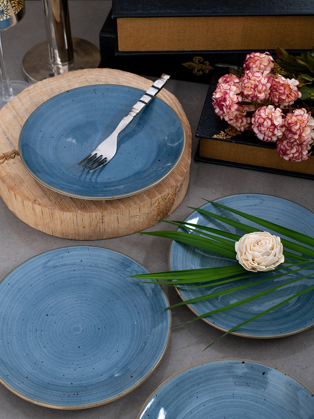 

GOODHOMES Set Of 4 Stoneware Quarter Plates, Blue