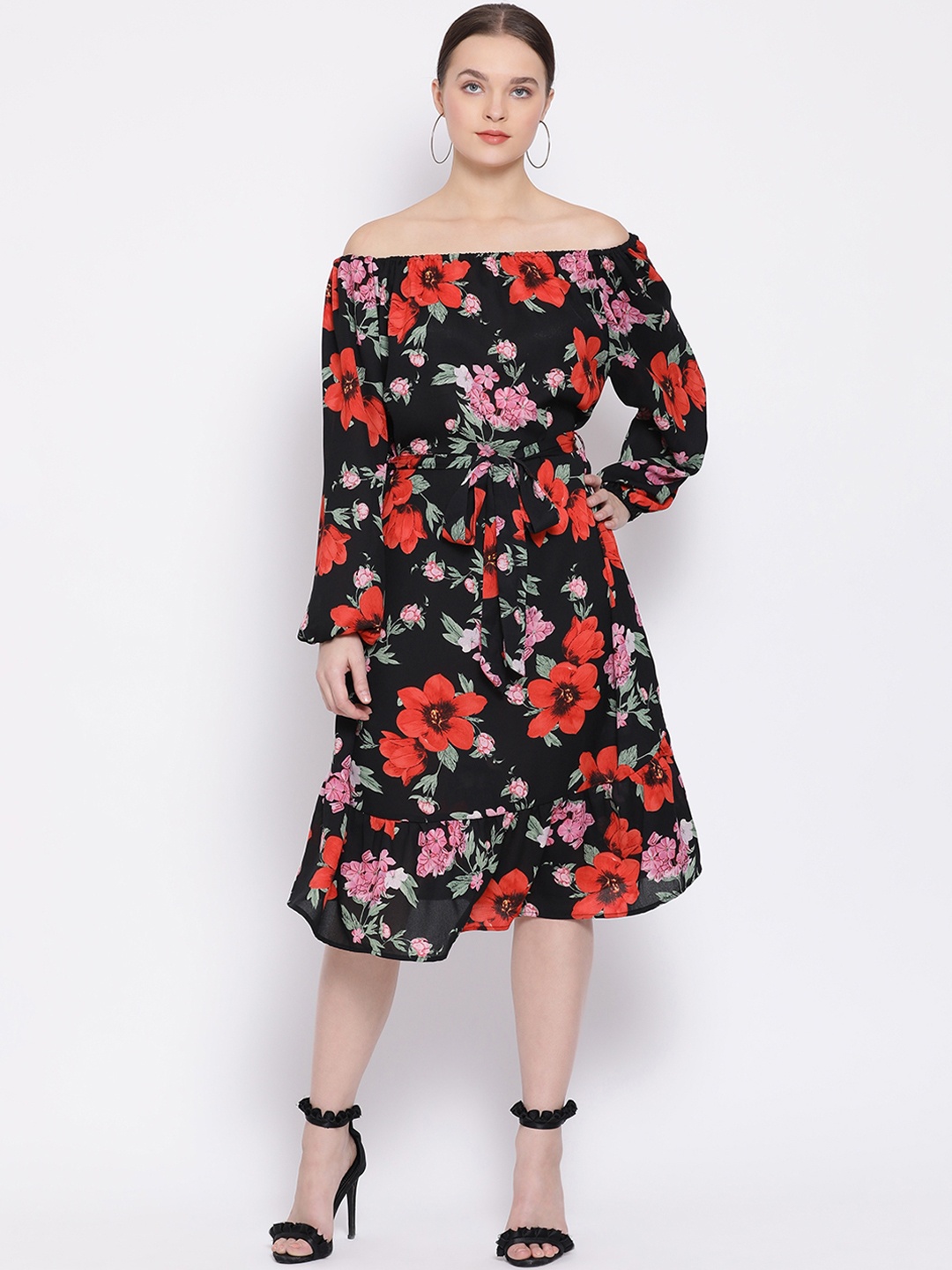 

Oxolloxo Women Black Floral Printed Fit and Flare Dress