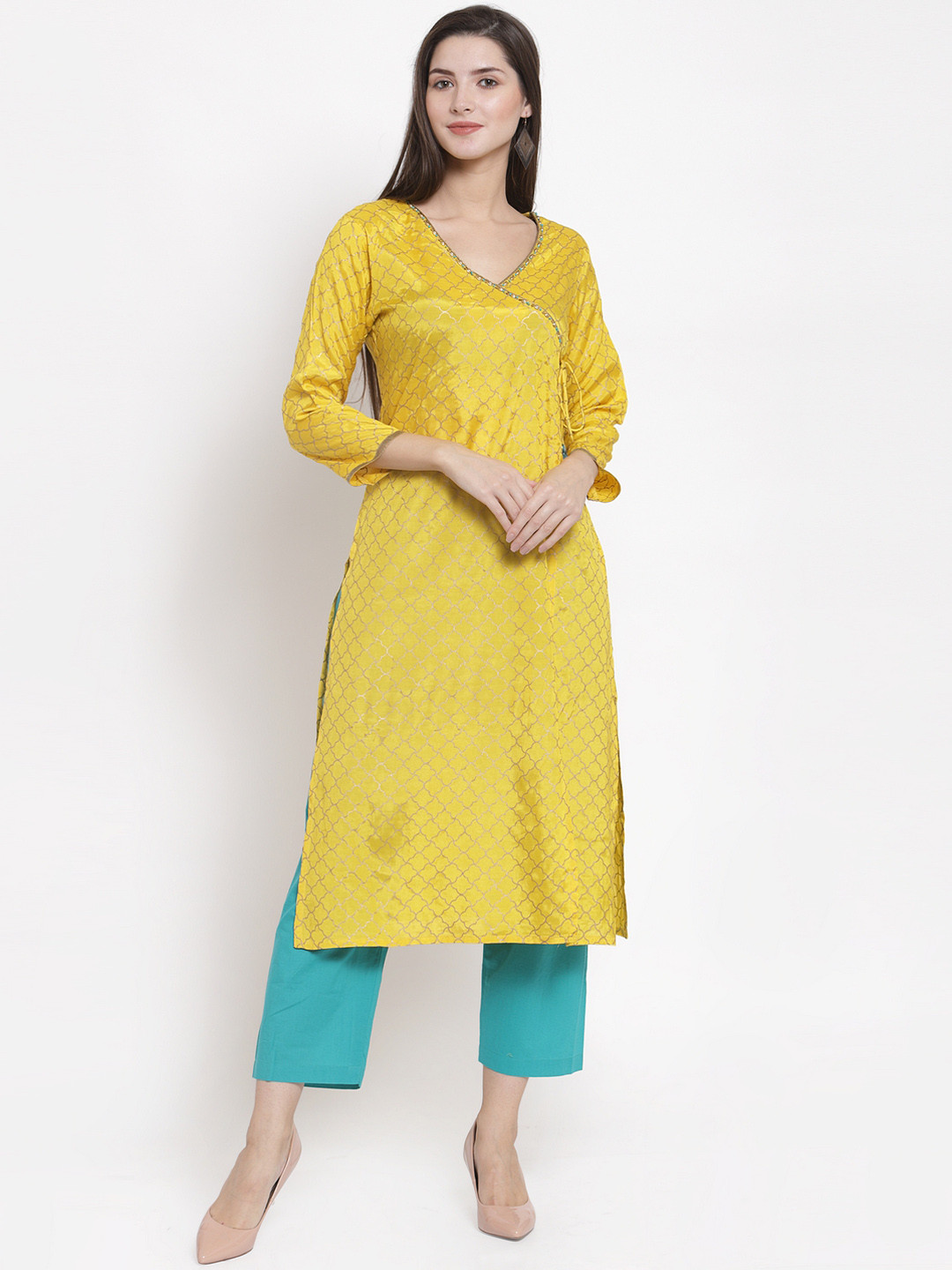 

The Kurta Express Women Yellow & Gold-Toned Printed Straight Kurta
