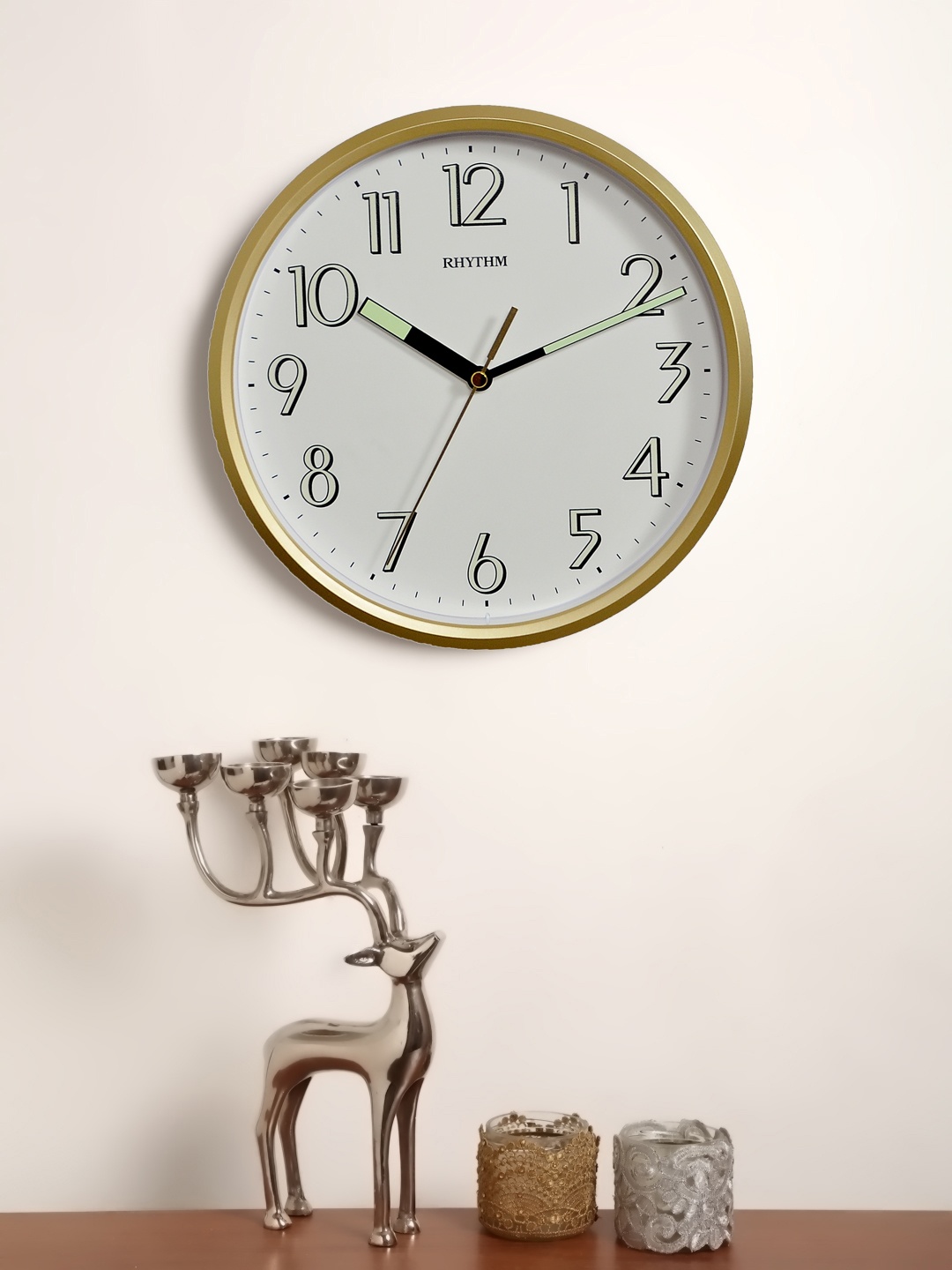 

Rhythm Muted Gold-Toned Handcrafted Round Solid 24 cm Analogue Wall Clock