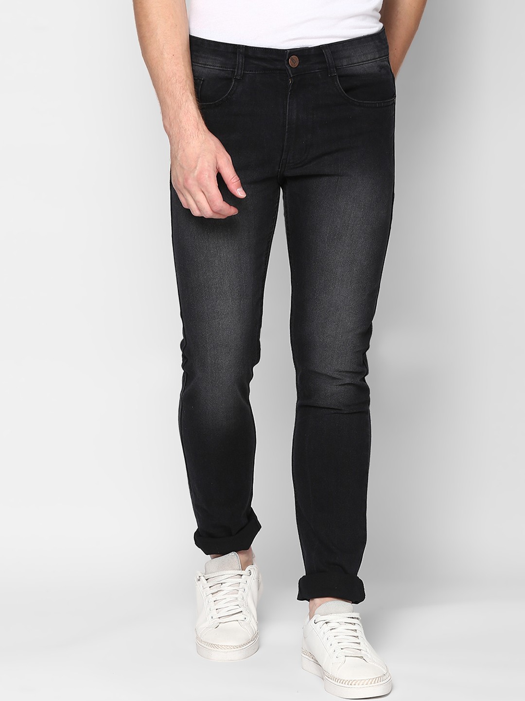 

Urbano Fashion Men Black Slim Fit Mid-Rise Clean Look Stretchable Jeans