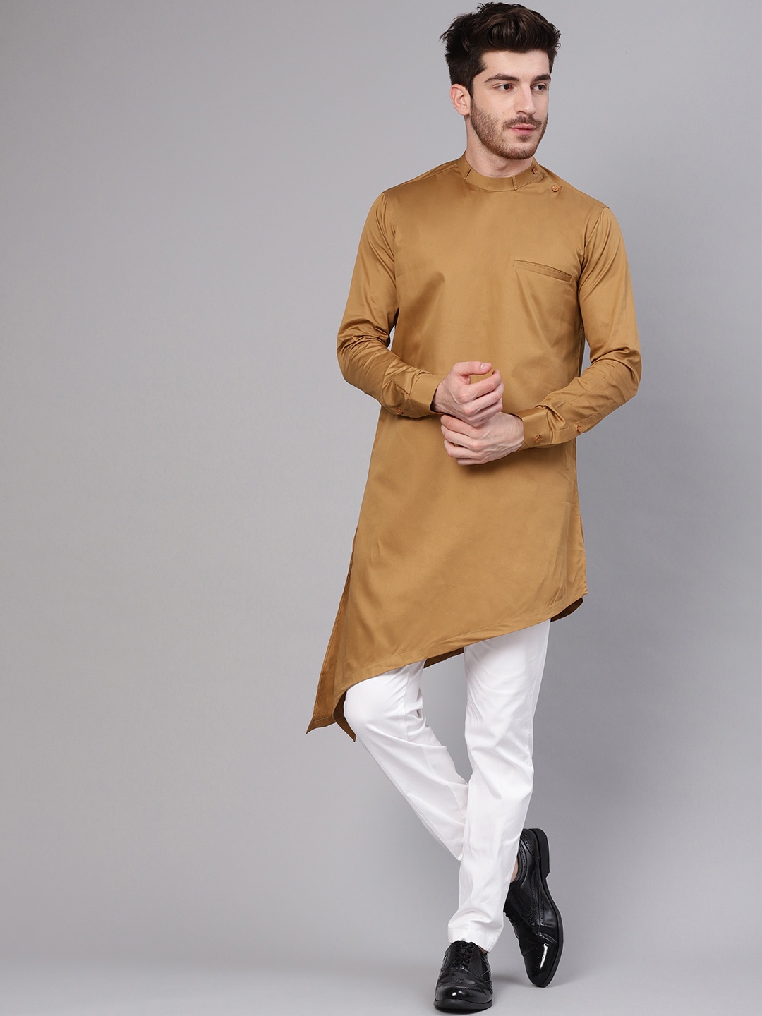 

See Designs Men Khaki & White Solid Kurta with Trousers