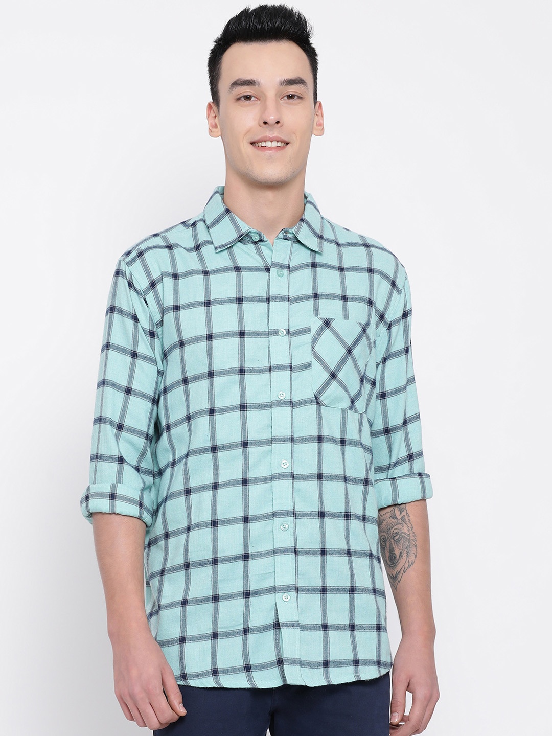 

Oxolloxo Men Turquoise Blue & Black Regular Fit Checked Casual Shirt