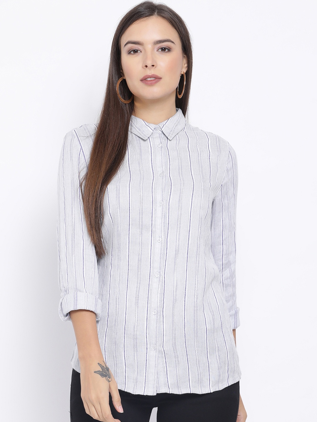 

Oxolloxo Women Blue & White Regular Fit Striped Casual Shirt
