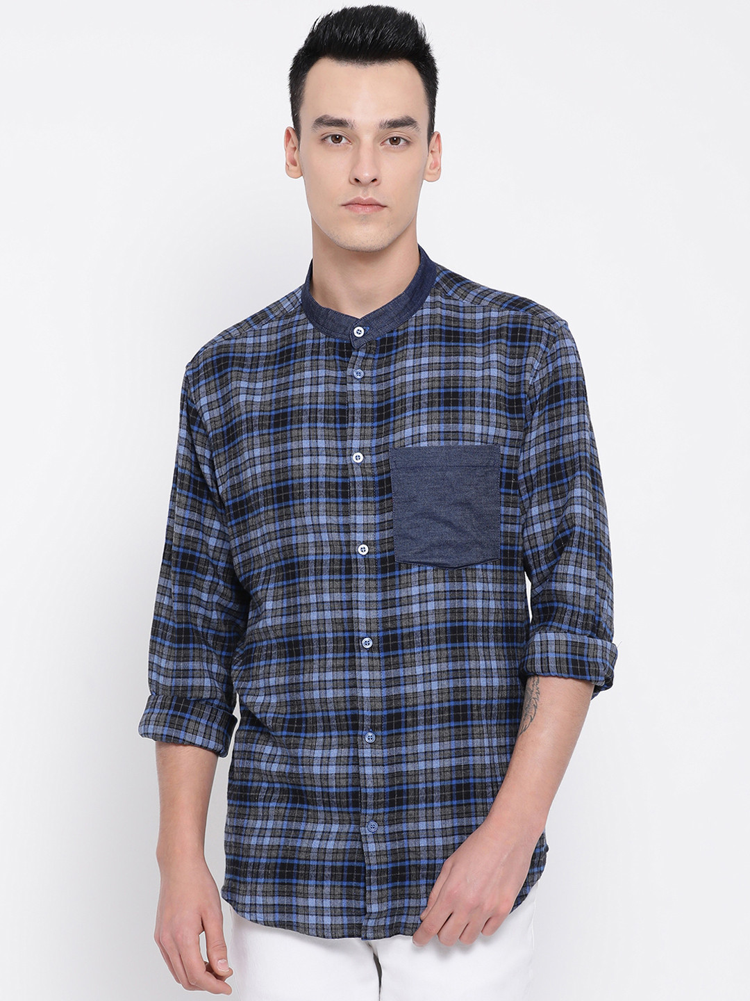 

Oxolloxo Men Navy Blue & Grey Regular Fit Checked Casual Shirt