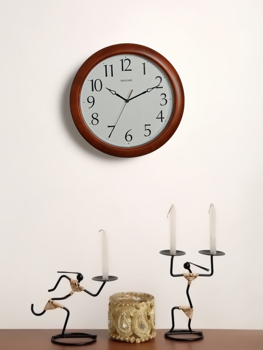 

Rhythm Brown & White Handcrafted Round Solid Analogue Wall Clock
