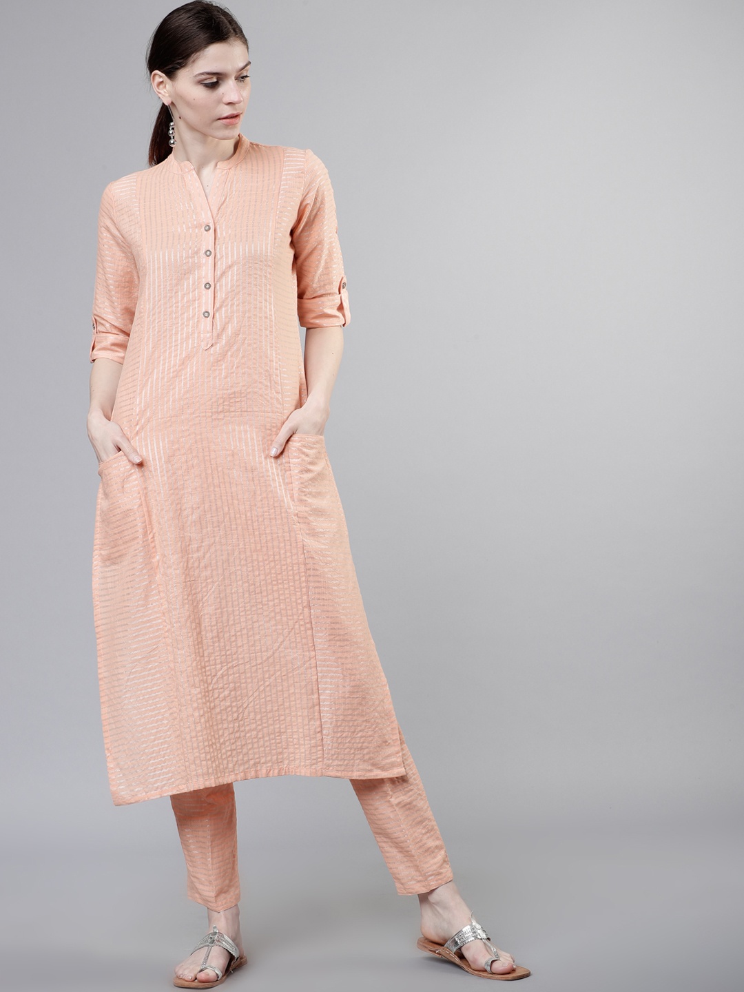 

Vishudh Women Peach-Coloured & Silver-Toned Striped Straight Kurta