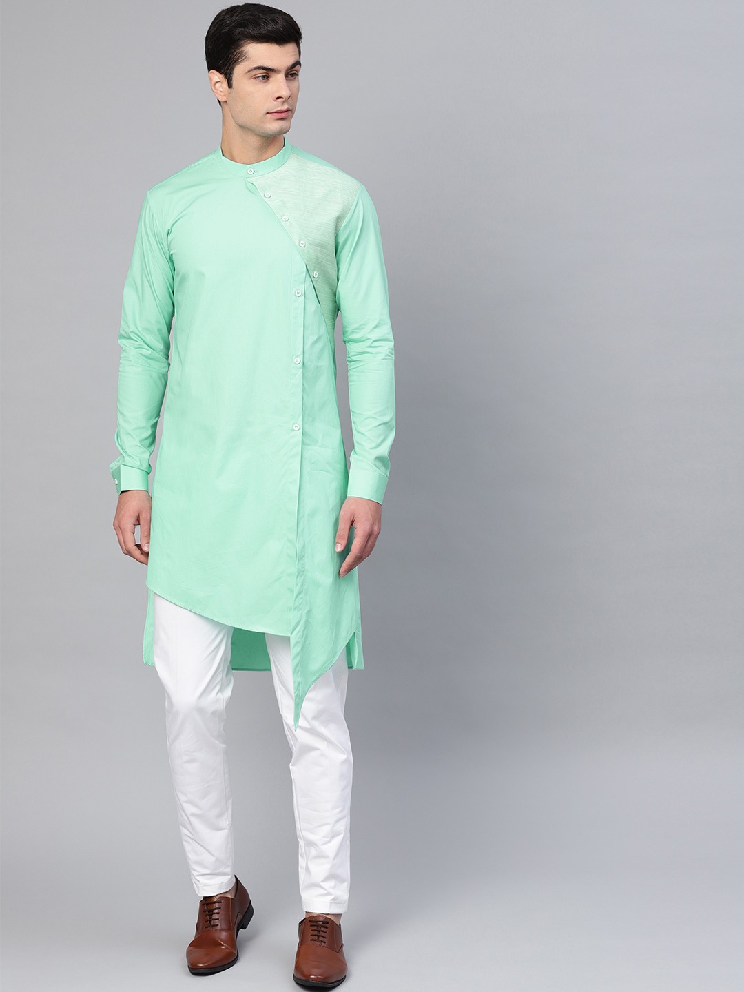 

See Designs Men Sea Green & White Colourblocked Kurta with Trousers