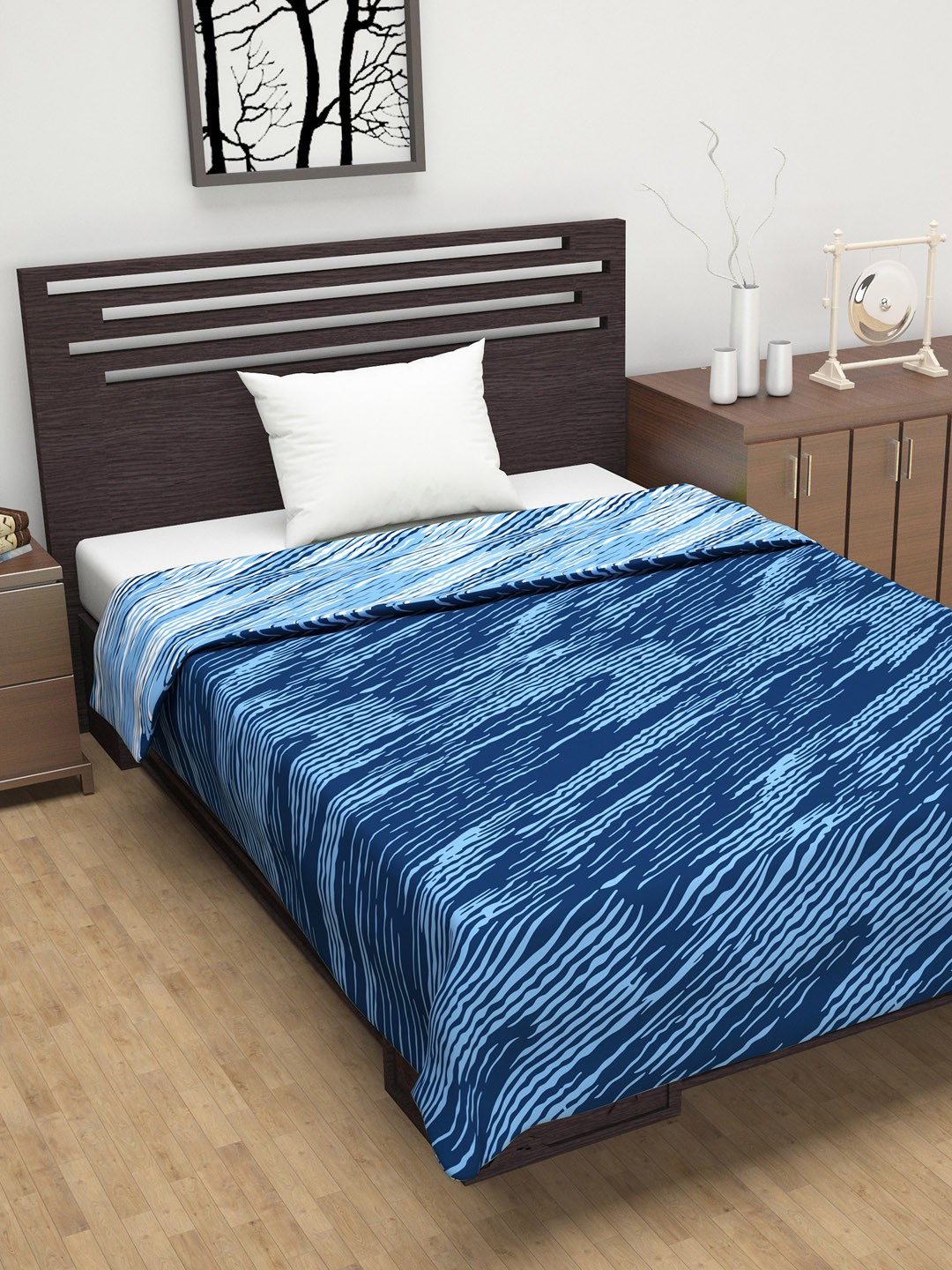 

Divine Casa Blue Abstract AC Room 110 GSM Single Bed Dohar