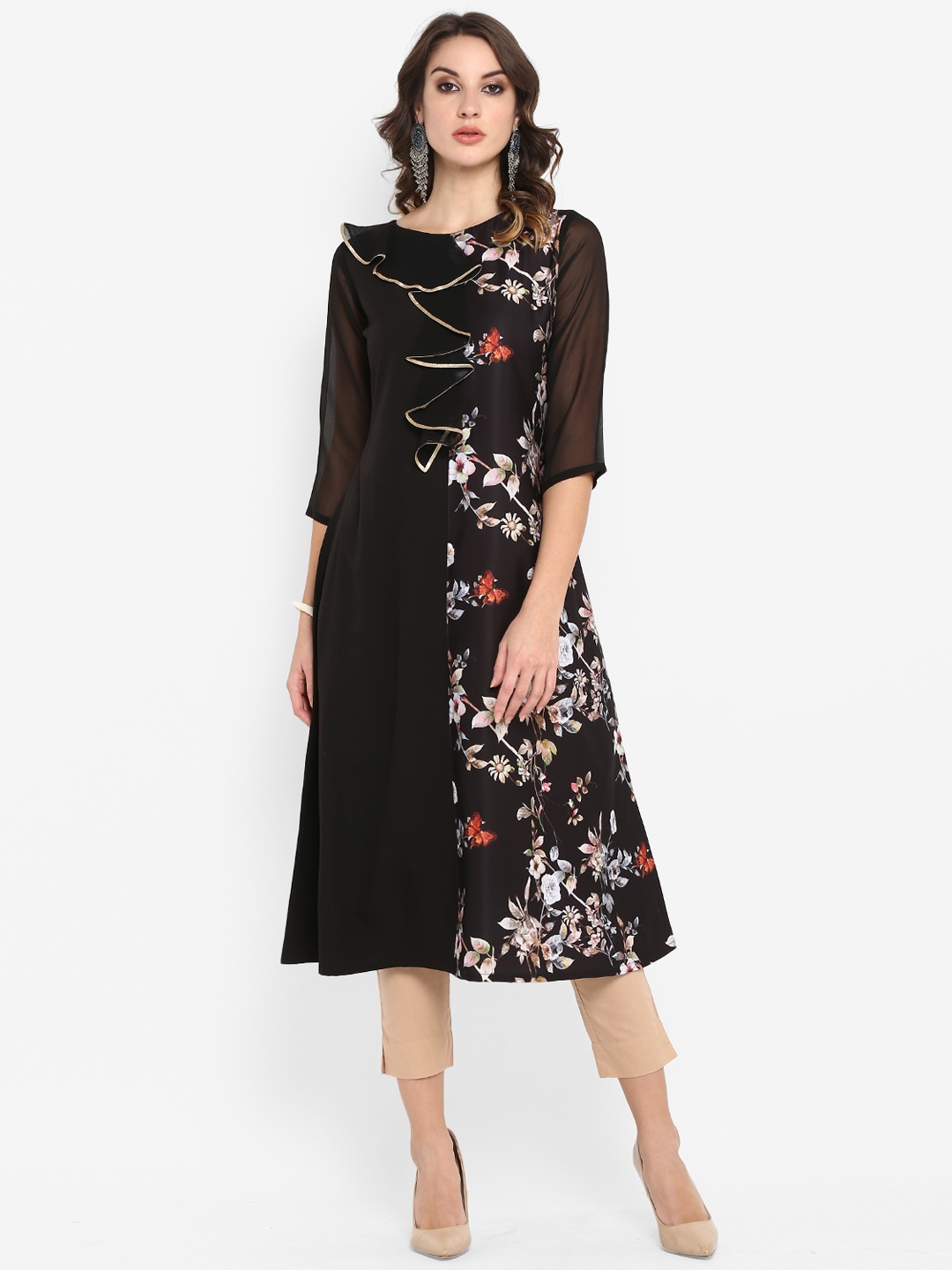 

Janasya Women Black & Off-White Floral Print A-Line Kurta