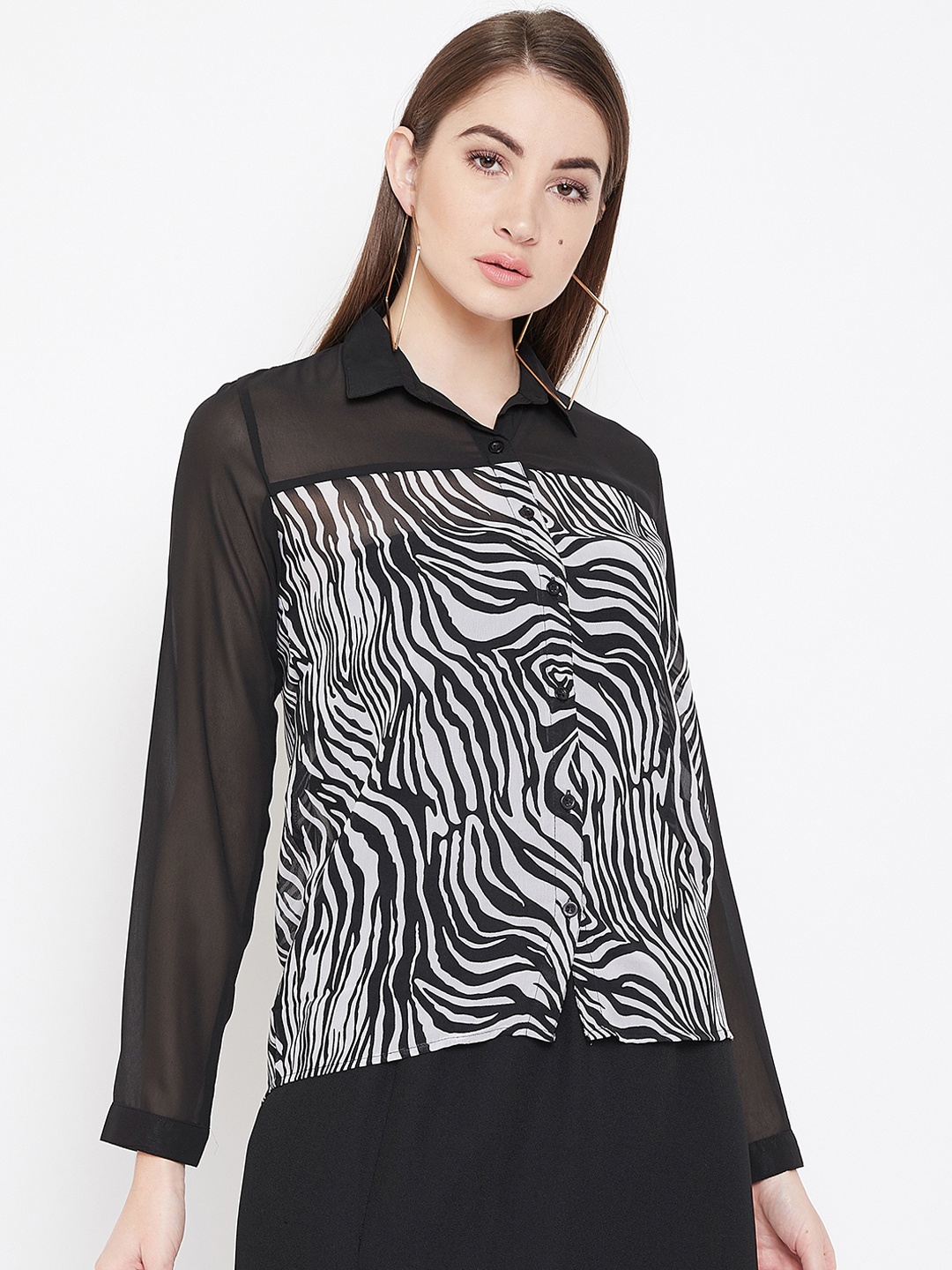 

PURYS Women Black & White Smart Regular Fit Zebra Print Casual Shirt