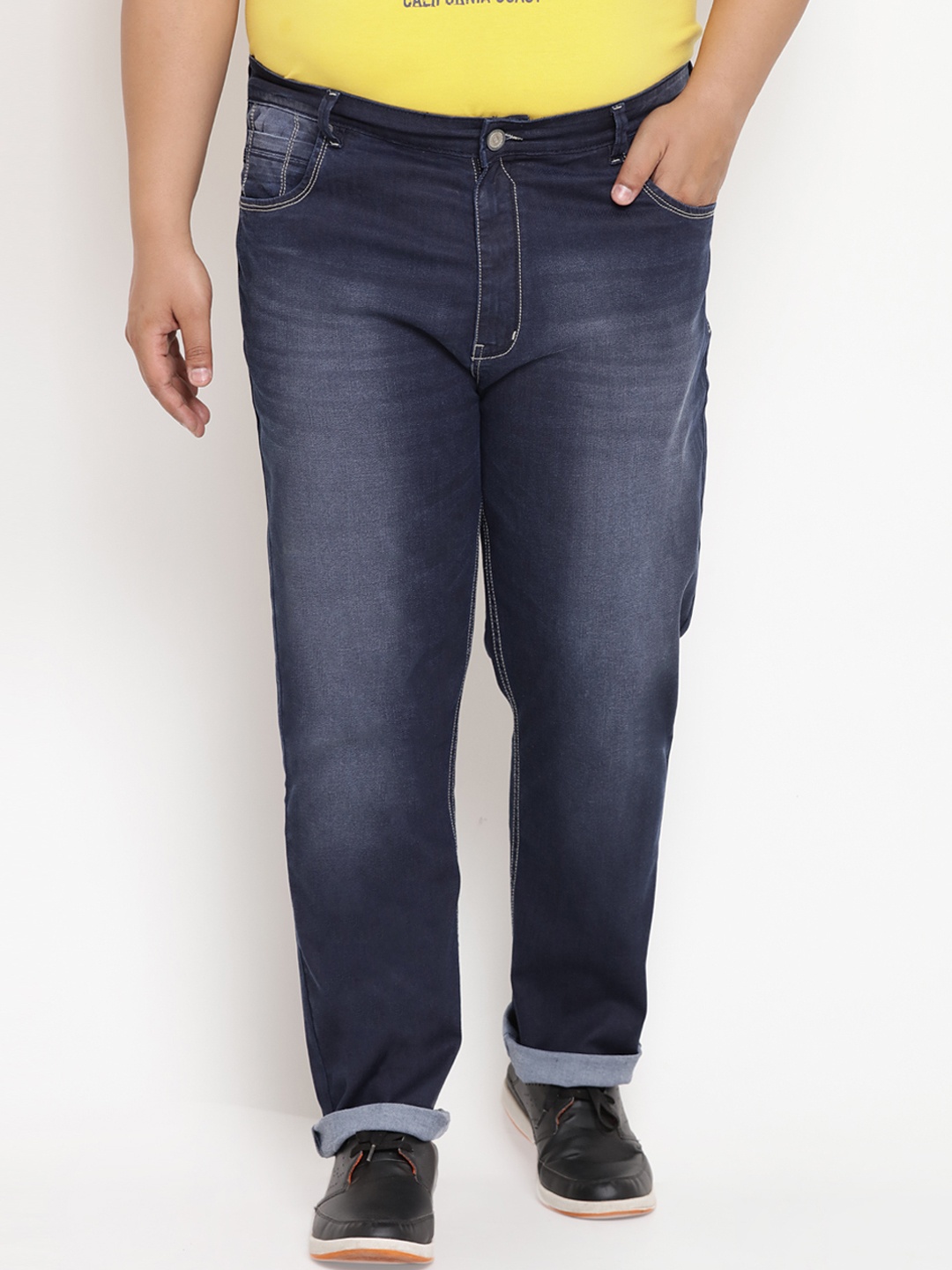 

Dais Men Blue Regular Fit Mid-Rise Clean Look Stretchable Jeans