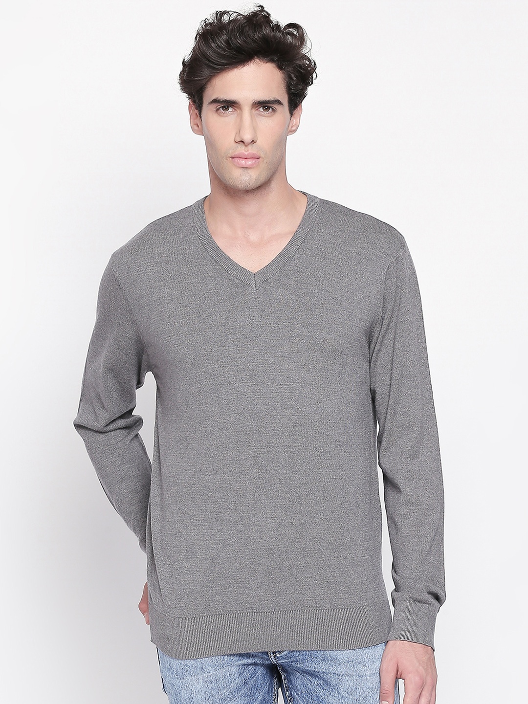 

BYFORD by Pantaloons Men Grey Melange Solid Sweater Vest Sweater