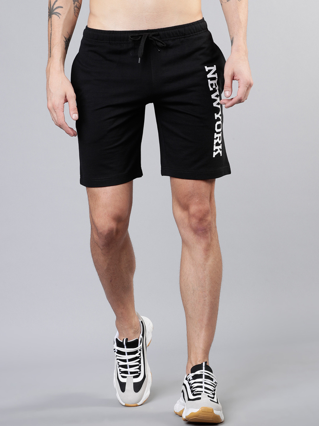 

HIGHLANDER Men Black Solid Slim Fit Regular Shorts
